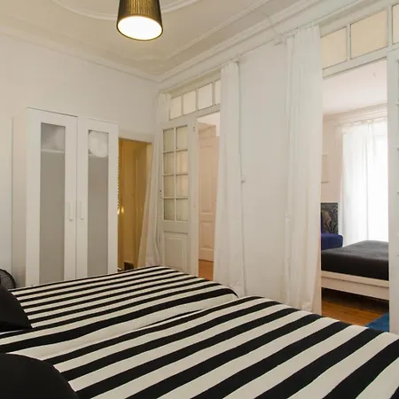 C2 Bairro Alto 18th Century Beautiful * 리스본