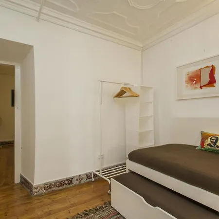 Condessa II Charming Apartment In A 18Th Century Building In Bairro Alto! *