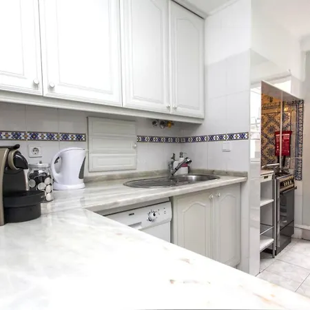 דירה C2 Charming & Comfortable In A 18th Century In Bairro Alto! Lis Downtown